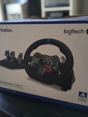 Logitech G29 Driving Force racing wheel compatible with PlayStation and PC