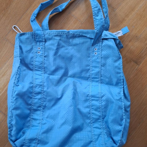 Nike shoulder bag like new, large size, blue, with inner wallet