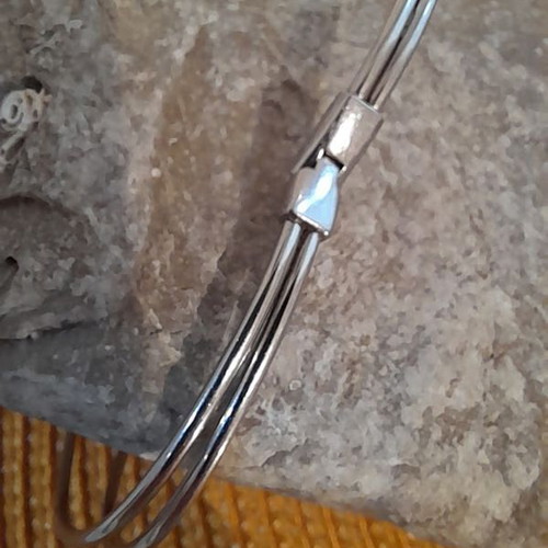 Skagen stainless steel bracelet like new, black and silver
