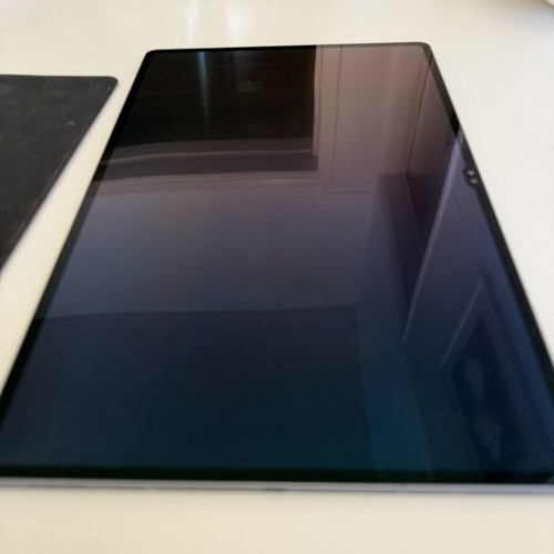Samsung Galaxy S10 Tab Ultra 14.6” like new, 12GB/256GB with S Pen