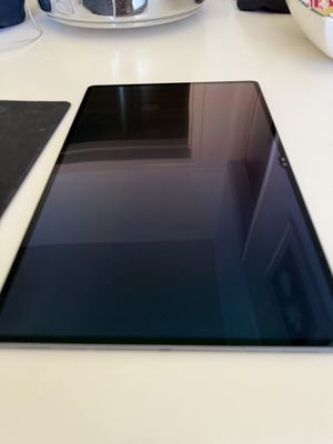 Samsung Galaxy S10 Tab Ultra 14.6” like new, 12GB/256GB with S Pen
