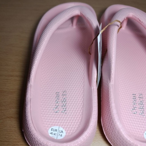 Ocean Addicts Cloud flip flops, pink