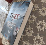 Ζωές στο αντίθετο ρεύμα βιβλίο σαν καινούργιο του Γιώργου Αγγελίδη, εκδόσεις Bell