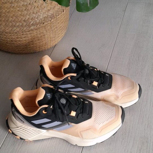 Adidas Terrex athletic shoes like new, size 40, peach-black