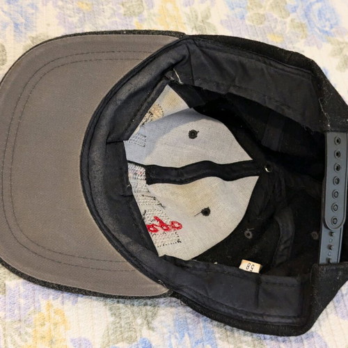 Chicago Bulls jockey hat like new, black and grey