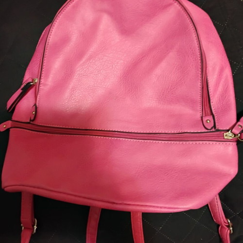 Backpack like new fuchsia color