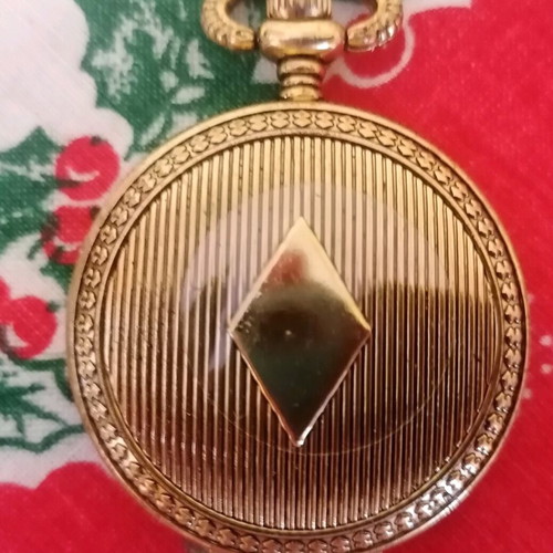 Collection of 50 pocket watches new