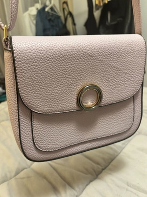 Lilac shoulder bag like new