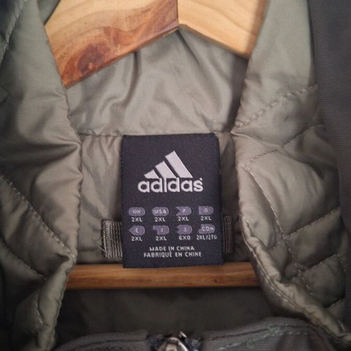 Adidas jacket size 2XL reversible to sleeveless, grey