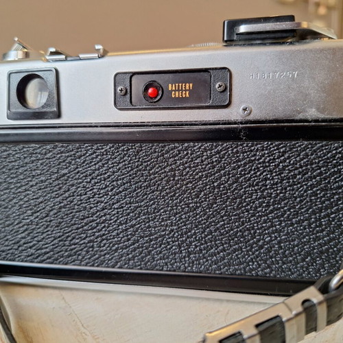 Yashica Electro 35 GSN 35mm vintage camera used