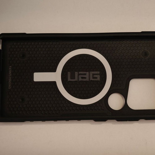 Samsung S24 Ultra UAG Pathfinder SE MagSafe case like new