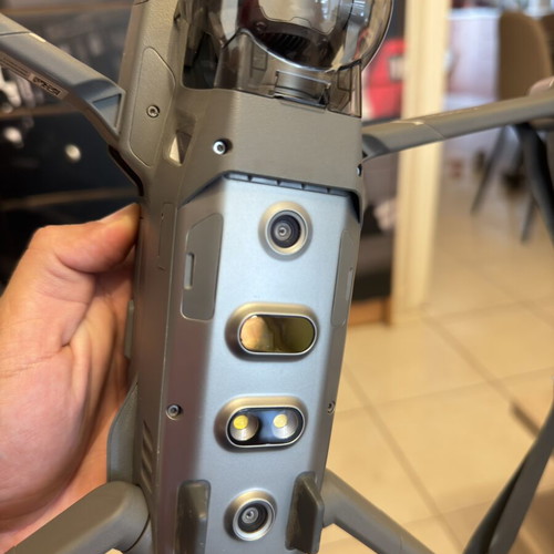 DJI Mavic 2 Zoom drone, like new, 28 flights
