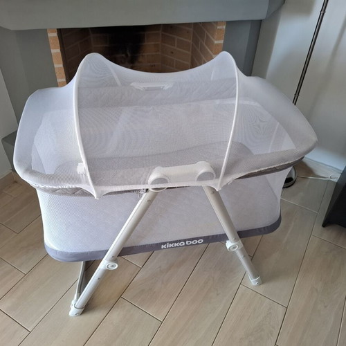 Kikka boo Carrycot Mom and Me baby cradle with mattress and mosquito net