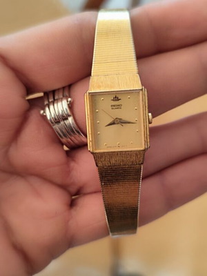 Seiko Quartz Lassale vintage ladies' watch, gold tone, NOS