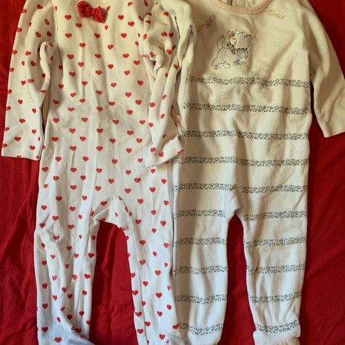 Velvet full-body rompers used, pack of 2 for 2-year-old girl