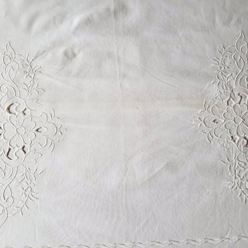 Pillowcase used in good condition