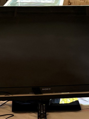 Sony Bravia 32-inch TV used, fully functional