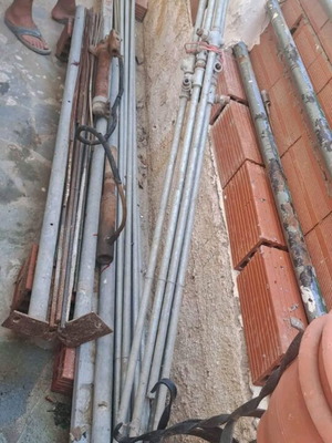 Galvanized pipes used, 18 pieces, 2 inches, 2 and 3 meters