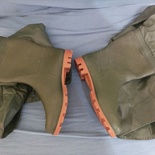 Fishing boots like new, size 43