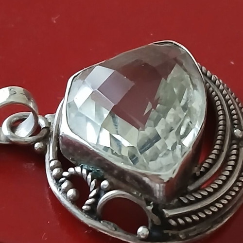 Silver pendant 925 with white natural crystal like new