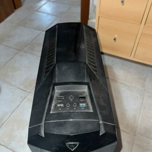 Aerocool PC case used