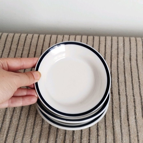 IKEA plates like new, set of 3 pieces