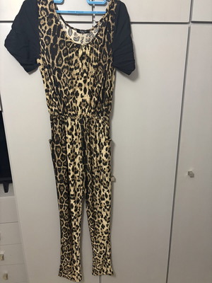 Leopard Print Jumpsuit with Black Sleeves XL/XXL like new
