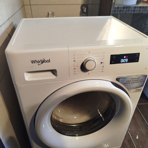 Whirlpool washing machine 7 kg like new