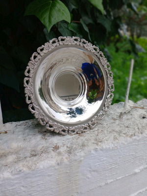 Fountain bowl used, ornate, unaltered