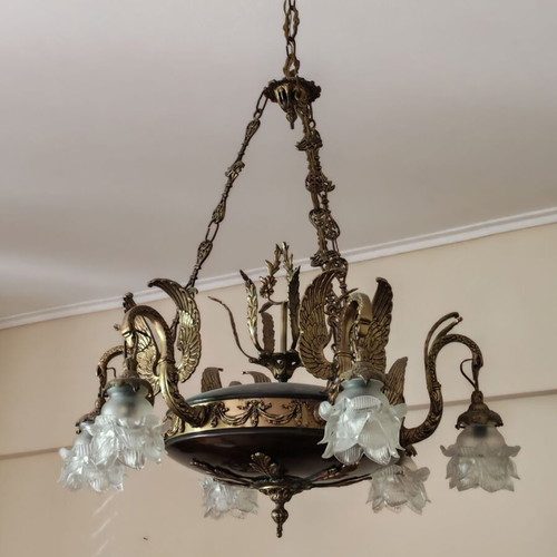 Ceiling light fixture
