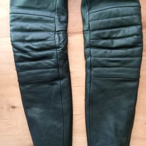 Held leather motorcycle pants used with knee protectors