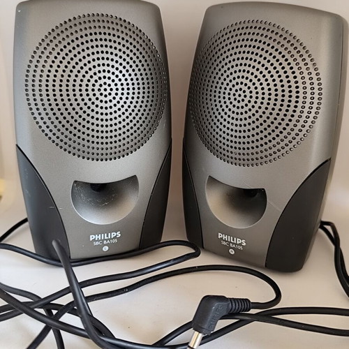 Philips SBC BA105 stereo portable active speakers like new