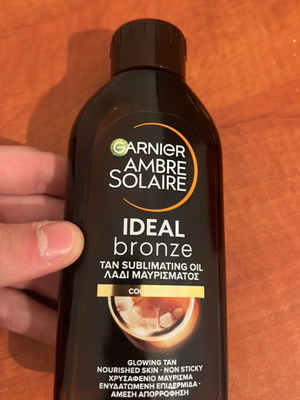 Garnier tanning oil with coconut new