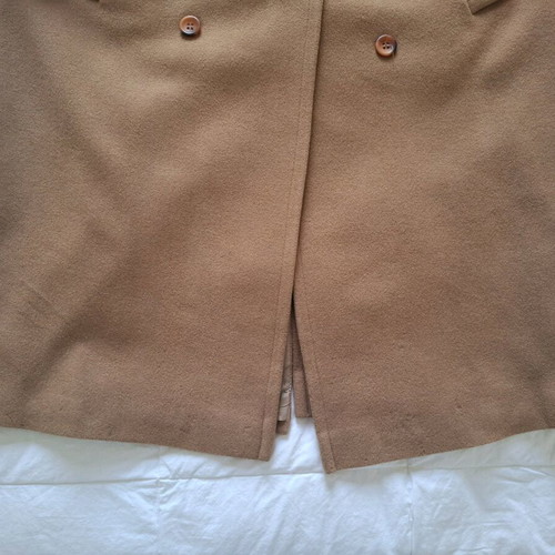 Camel Coat men's unisex used, size XL, tan color