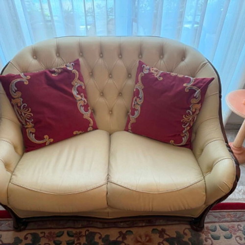 Chesterfield style living room set like new, leather with wooden frame