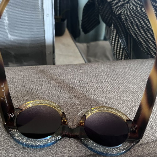 Visio Loop Sunglasses like new, colorful design