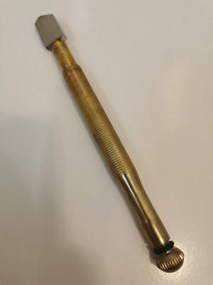 Glass cutter like new