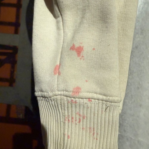 Quiksilver hoodie used, white, size XS with paint marks