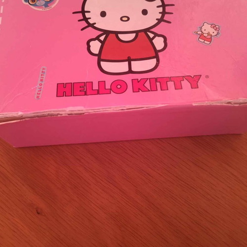 Hello Kitty suitcase box used