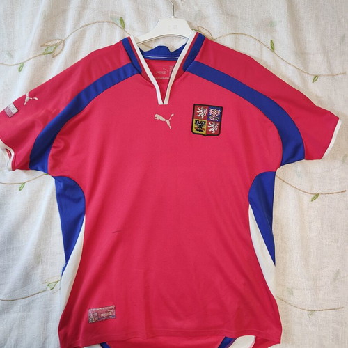 Puma Vintage 2004 Czech Republic Home Soccer Jersey Size L