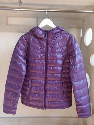 Uniqlo women's spring jacket like new, size M, purple