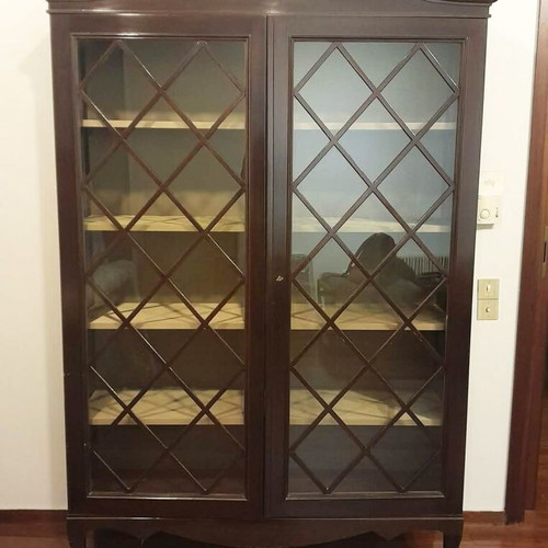 Vintage Saridis Display Cabinet 1950s like new
