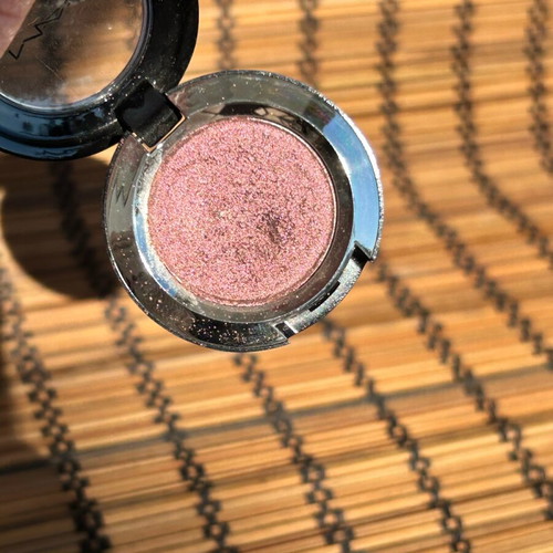 Mac Dazzleshadow Incinerated used metallic eyeshadow