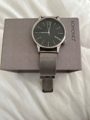 Komono watch like new