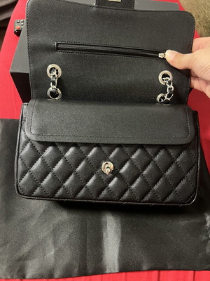 Shoulder bag new, black