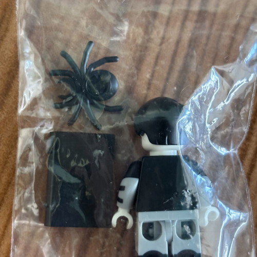 Spooky Boy Lego CMF Series 16 minifigure, complete set with accessories