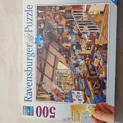 Puzzle set like new, 2x1000 pieces and 4x500 pieces