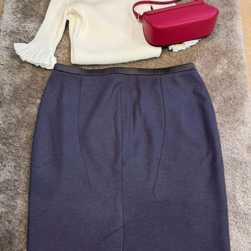 Marc Cain Pencil Skirt like new, Medium-Large, Wool & Cashmere