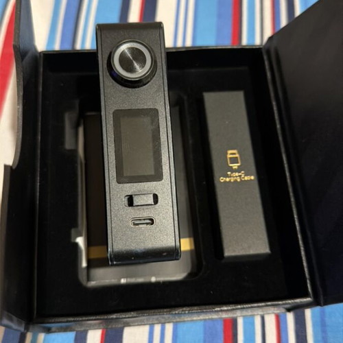 Centaurus M200 mod like new with 18650 batteries gift