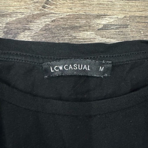 T-shirt black size M like new